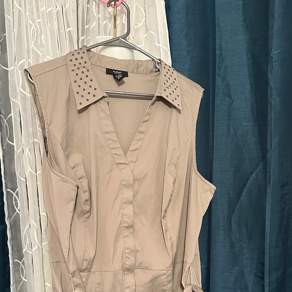 Alfani Taupe Sleeveless Button Down Dress